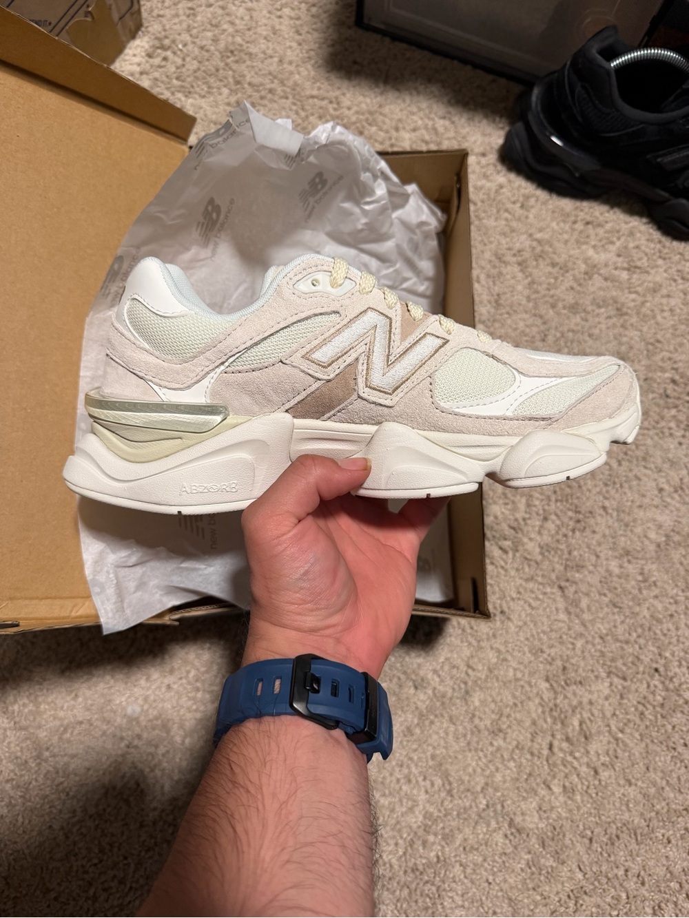 New Balance 9060 ‘Beige White’